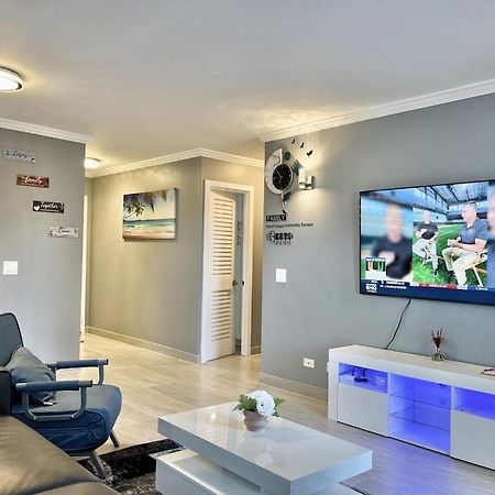 Waikiki Condo 2 Bedrooms 2 Bathrooms With 1 Free Parking Space Χονολουλού Εξωτερικό φωτογραφία