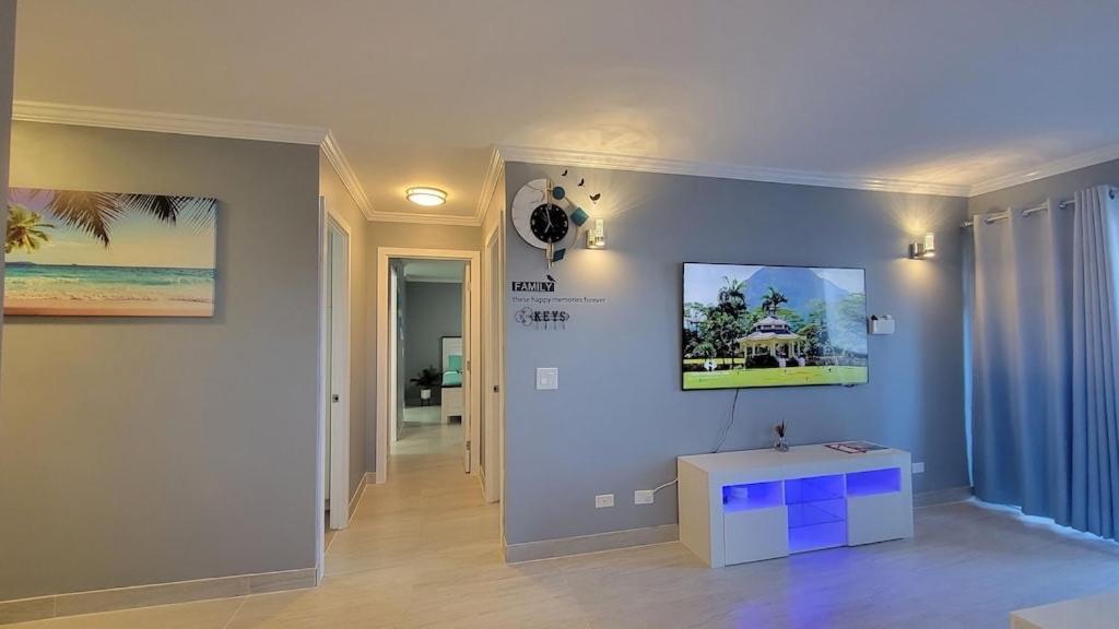 Waikiki Condo 2 Bedrooms 2 Bathrooms With 1 Free Parking Space Χονολουλού Εξωτερικό φωτογραφία