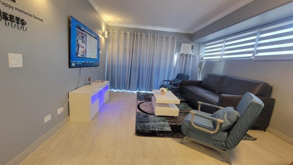 Waikiki Condo 2 Bedrooms 2 Bathrooms With 1 Free Parking Space Χονολουλού Εξωτερικό φωτογραφία